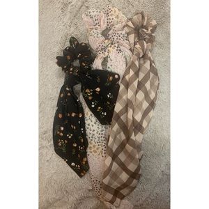 ✨Bundle of three hair scarfs✨